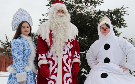 Белгородские школьники помогли Деду Морозу победить Королеву Вирусов